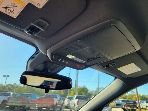 New 2026 GMC Terrain Elevation image 22