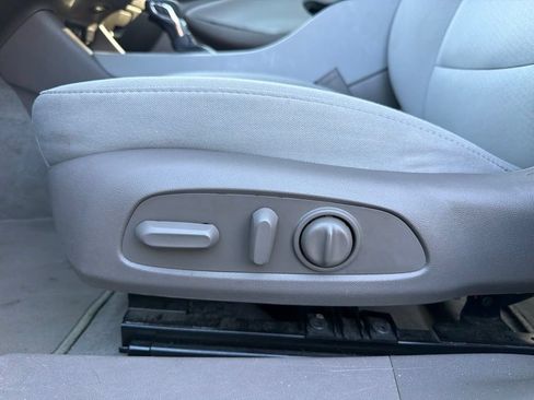 Used 2024 Chevrolet Malibu LT FWD image 12