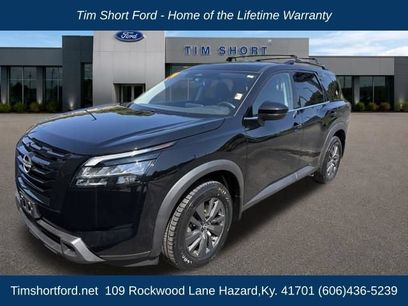 Used 2024 Nissan Pathfinder SV w/ Lighting Package (N92)