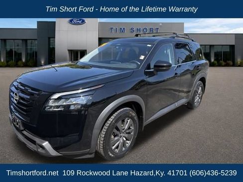 Used 2024 Nissan Pathfinder SV w/ Lighting Package (N92) AWD/4WD image 1