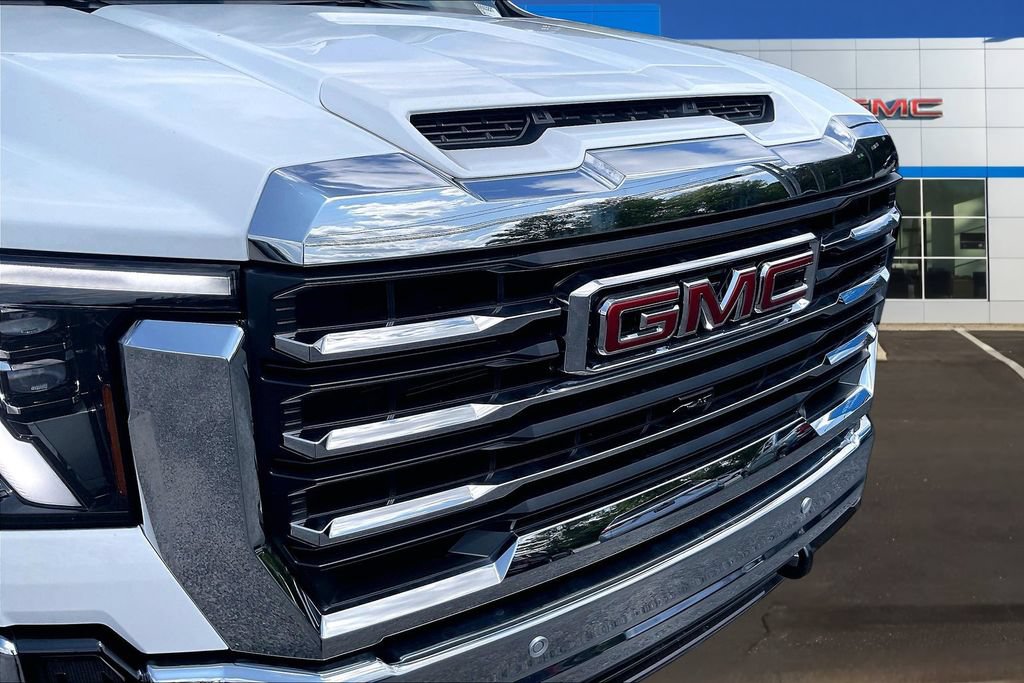 New 2026 GMC Sierra 2500 SLT w/ SLT Premium Package AWD/4WD image 16