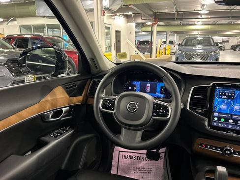 Used 2023 Volvo XC90 T8 Plus w/ Protection Package Premier AWD/4WD image 25