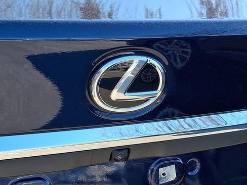 Used 2025 Lexus ES 350 w/ Premium Package image 30