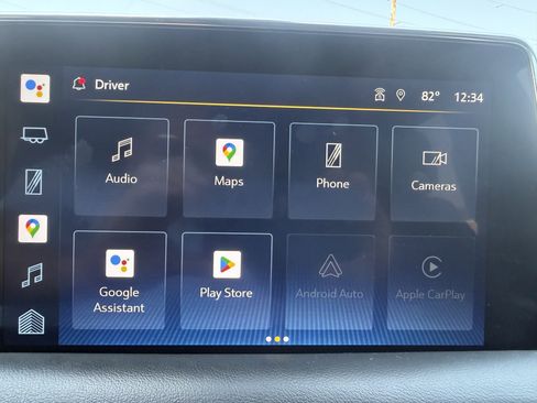 Used 2022 Chevrolet Suburban Z71 w/ Z71 Off-Road Package AWD/4WD image 21
