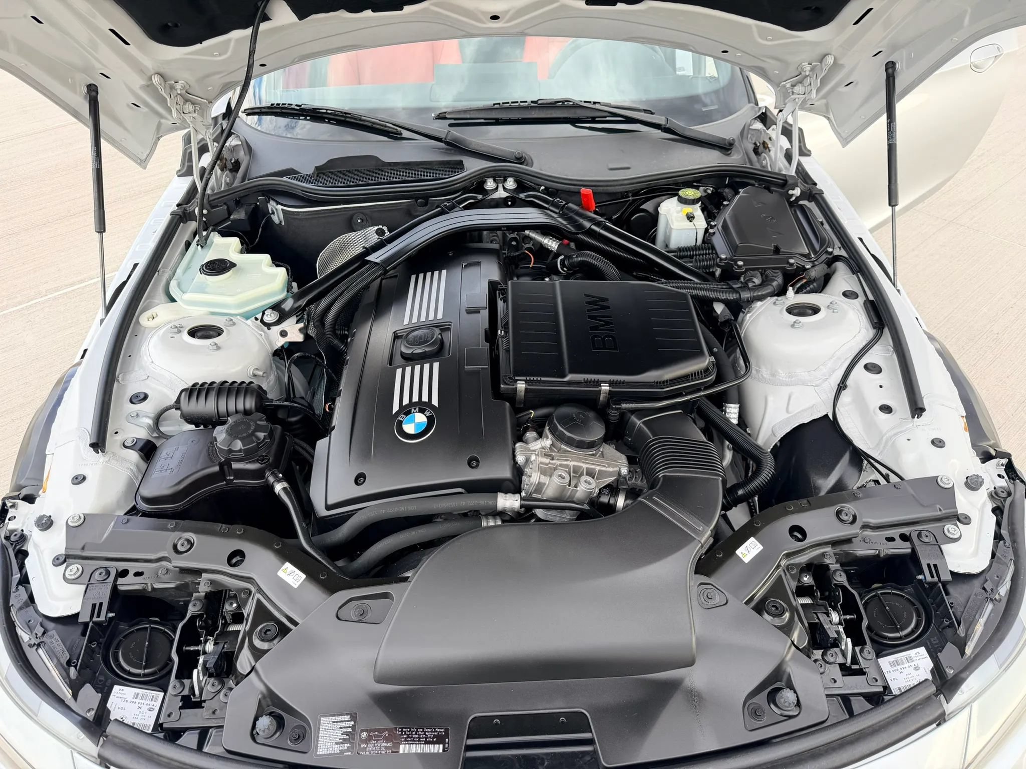 Used 2013 BMW Z4 sDrive35i RWD image 10