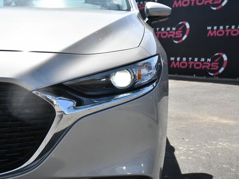 Used 2024 MAZDA MAZDA3 s FWD image 11
