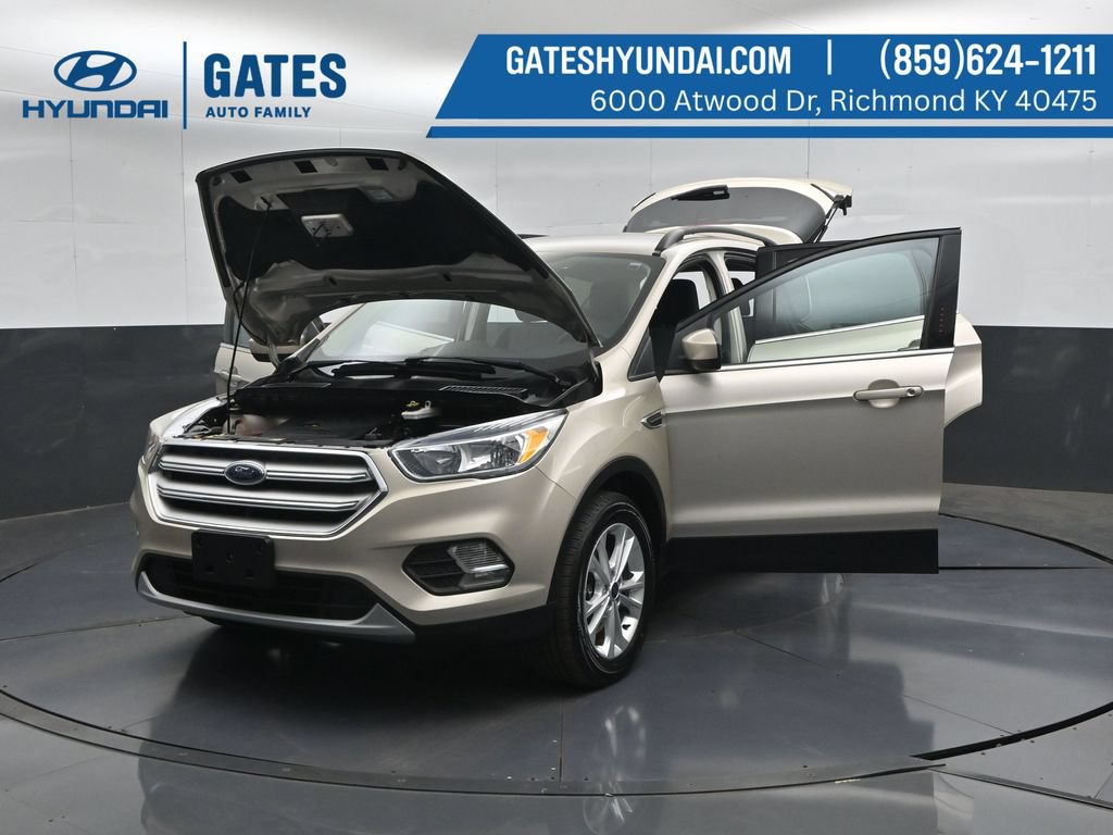 Used 2018 Ford Escape SE AWD/4WD image 56