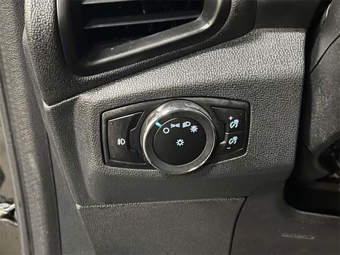Used 2018 Ford EcoSport SE image 21