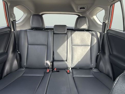Used 2016 Toyota RAV4 Limited image 26