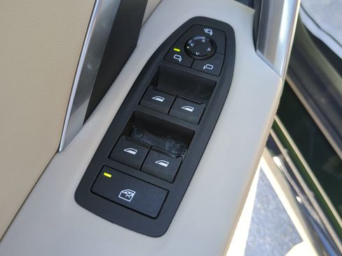 Used 2025 BMW X1 xDrive28i w/ Convenience Package image 58