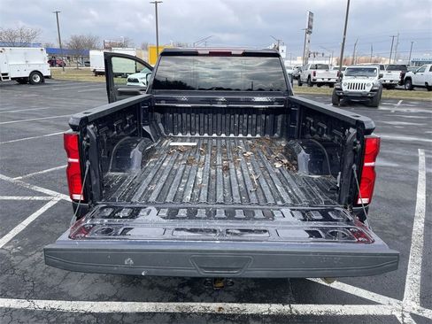 Used 2024 Chevrolet Silverado 2500 LTZ image 23