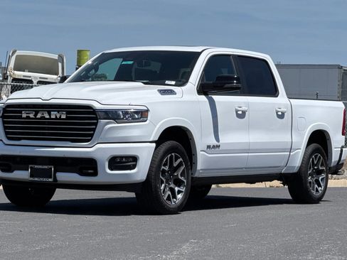 New 2026 RAM 1500 Laramie w/ Advanced Safety Group II AWD/4WD image 7