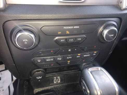Used 2023 Ford Ranger XLT w/ Equipment Group 302A High AWD/4WD image 19