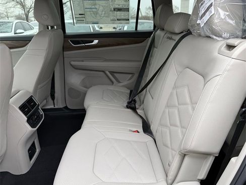 New 2026 Volkswagen Atlas SE image 20
