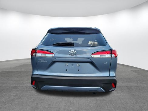 Used 2024 Toyota Corolla Cross LE w/ Moonroof Package FWD image 23