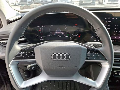 Certified 2025 Audi Q5 Premium Plus w/ Premium Plus image 20