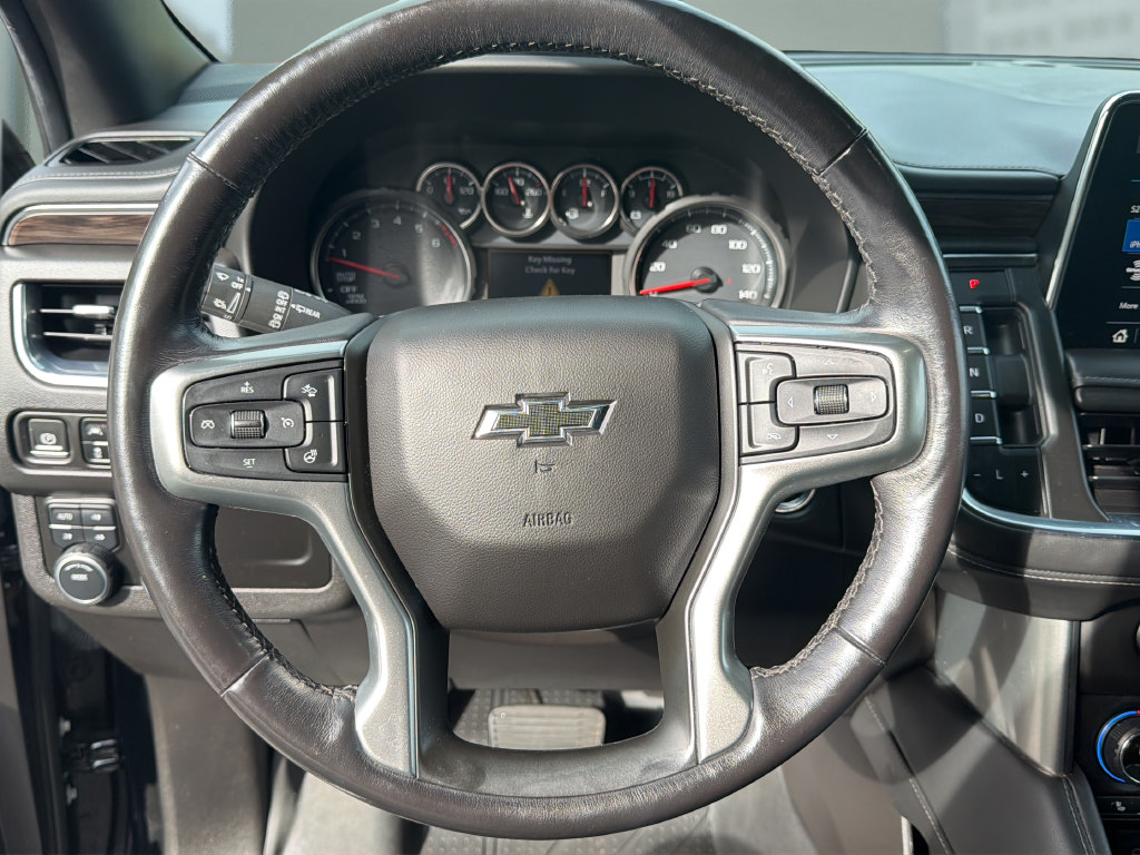 Used 2021 Chevrolet Tahoe Z71 w/ Luxury Package AWD/4WD image 23