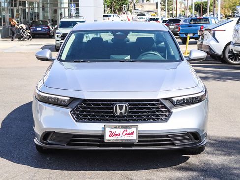 Used 2023 Honda Accord LX image 2