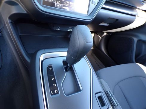 Certified 2025 Subaru Impreza 2.0i image 25