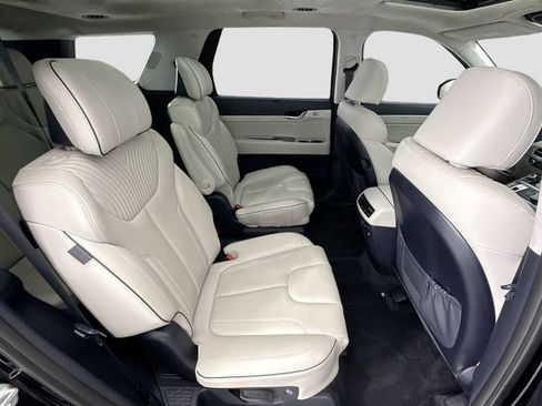 Used 2023 Hyundai Palisade Calligraphy FWD image 21