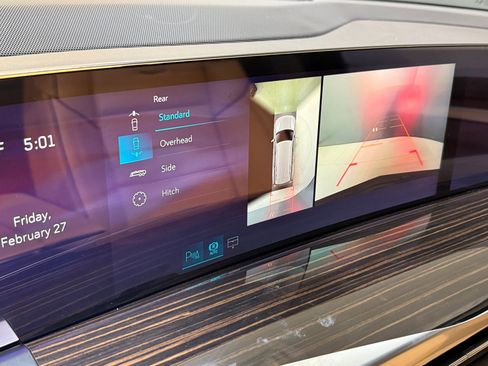 New 2026 Cadillac Escalade Luxury w/ Touring Package image 34