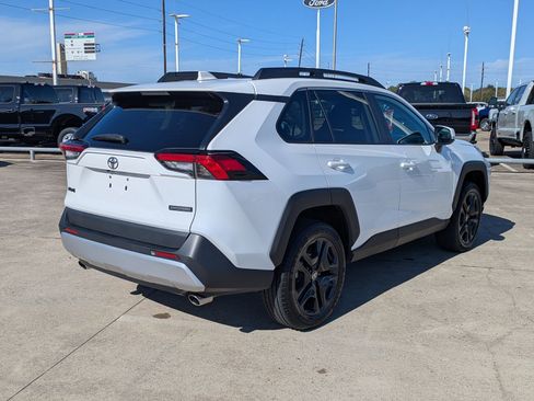 Used 2024 Toyota RAV4 Adventure image 3