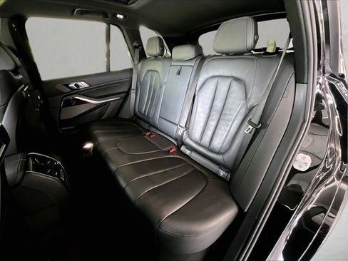 Used 2021 BMW X5 sDrive40i w/ M Sport Package RWD image 26