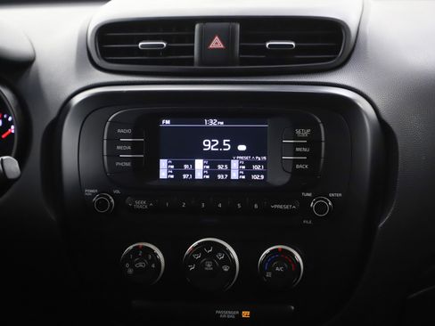 Used 2017 Kia Soul image 15