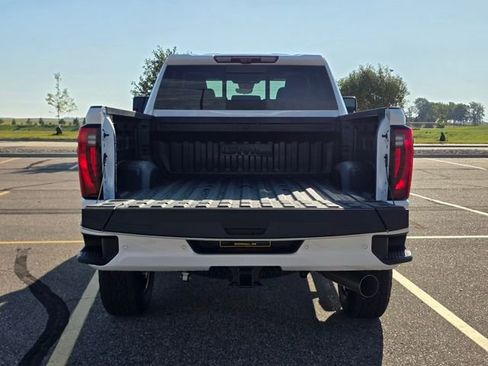 New 2026 GMC Sierra 3500 Denali w/ Denali Reserve Package image 29