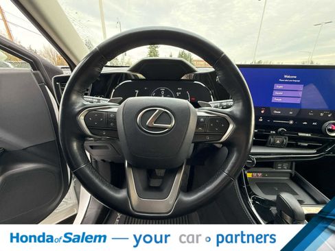 Used 2023 Lexus NX 450h+ AWD w/ Luxury Package image 21