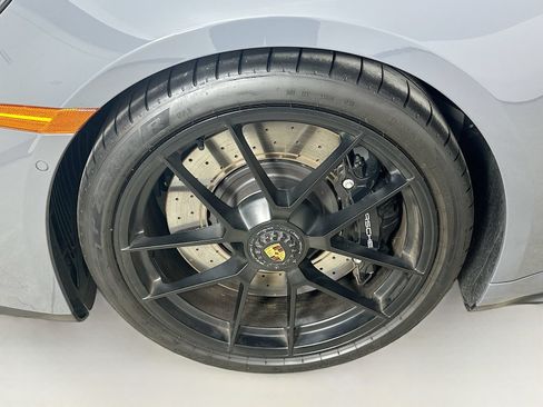 Used 2026 Porsche 911 Carrera GTS RWD image 45
