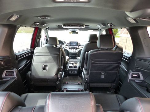 Used 2023 Honda Odyssey Sport image 27