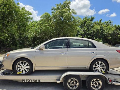 Used 2008 Toyota Avalon Limited FWD image 7