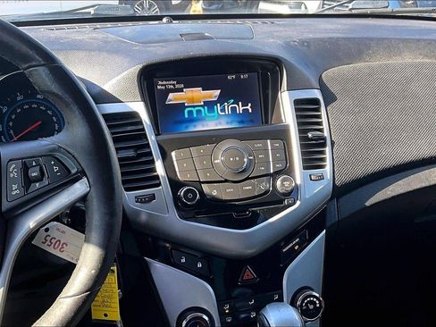 Used 2014 Chevrolet Cruze LT FWD image 5