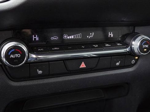 Used 2025 MAZDA CX-30 AWD 2.5 S w/ Preferred Package image 19