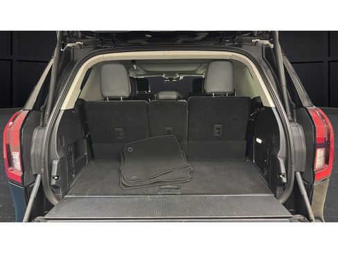 Used 2025 Ford Expedition Active AWD/4WD image 27