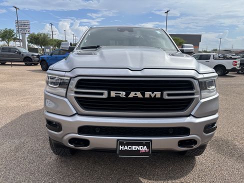 Used 2023 RAM 1500 Laramie AWD/4WD image 5