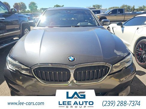 Used 2020 BMW 330i Sedan w/ Premium Package image 3
