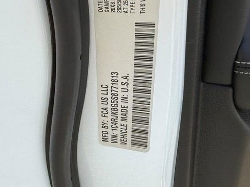 New 2025 Jeep Grand Cherokee L Limited w/ Luxury Tech Group II AWD/4WD image 26