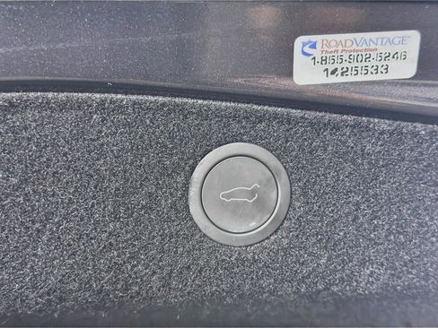 Used 2024 Tesla Model 3 Long Range RWD image 29