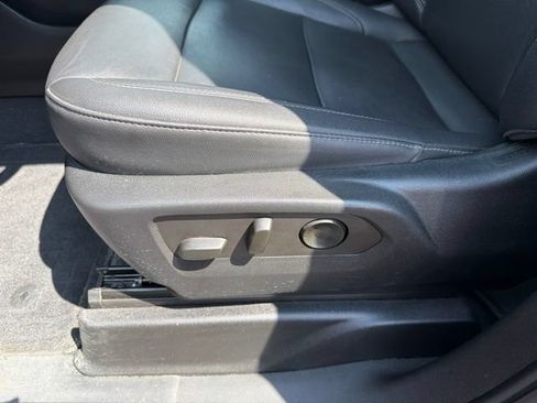 Used 2021 Chevrolet Tahoe LT AWD/4WD image 8