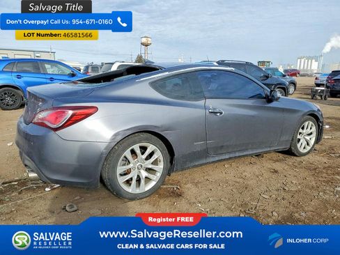 Used 2014 Hyundai Genesis 3.8 RWD image 4