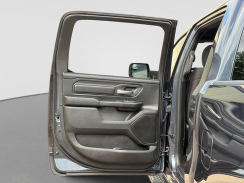 New 2026 RAM 1500 Express AWD/4WD image 13