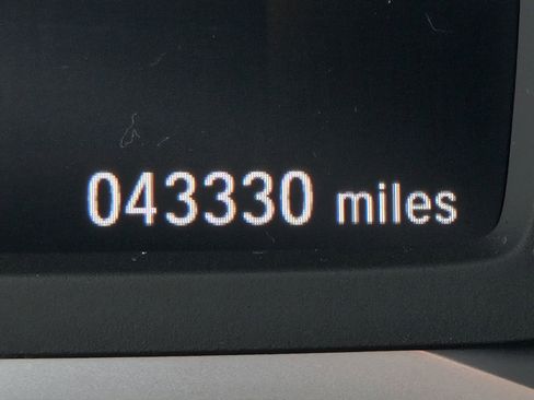 Used 2022 Honda Pilot Sport image 27