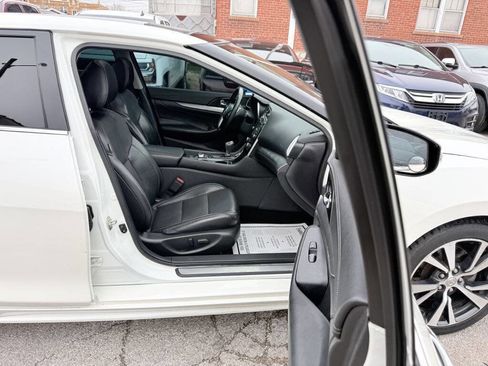 Used 2017 Nissan Maxima 3.5 SL image 17