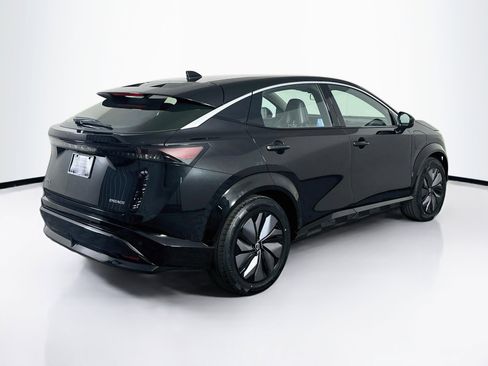 Used 2023 Nissan Ariya FWD image 9