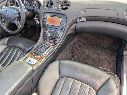 Used 2007 Mercedes-Benz SL 55 AMG image 14