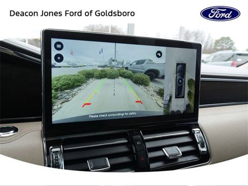 Used 2024 Lincoln Navigator L Reserve image 28