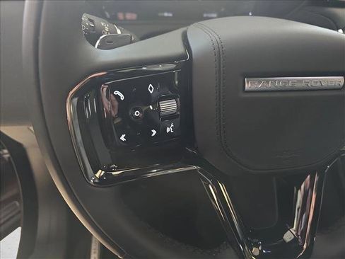 New 2026 Land Rover Range Rover Velar Dynamic SE image 18