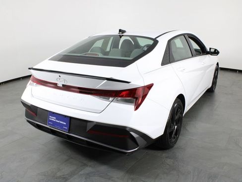 Certified 2026 Hyundai Elantra Sport FWD image 16